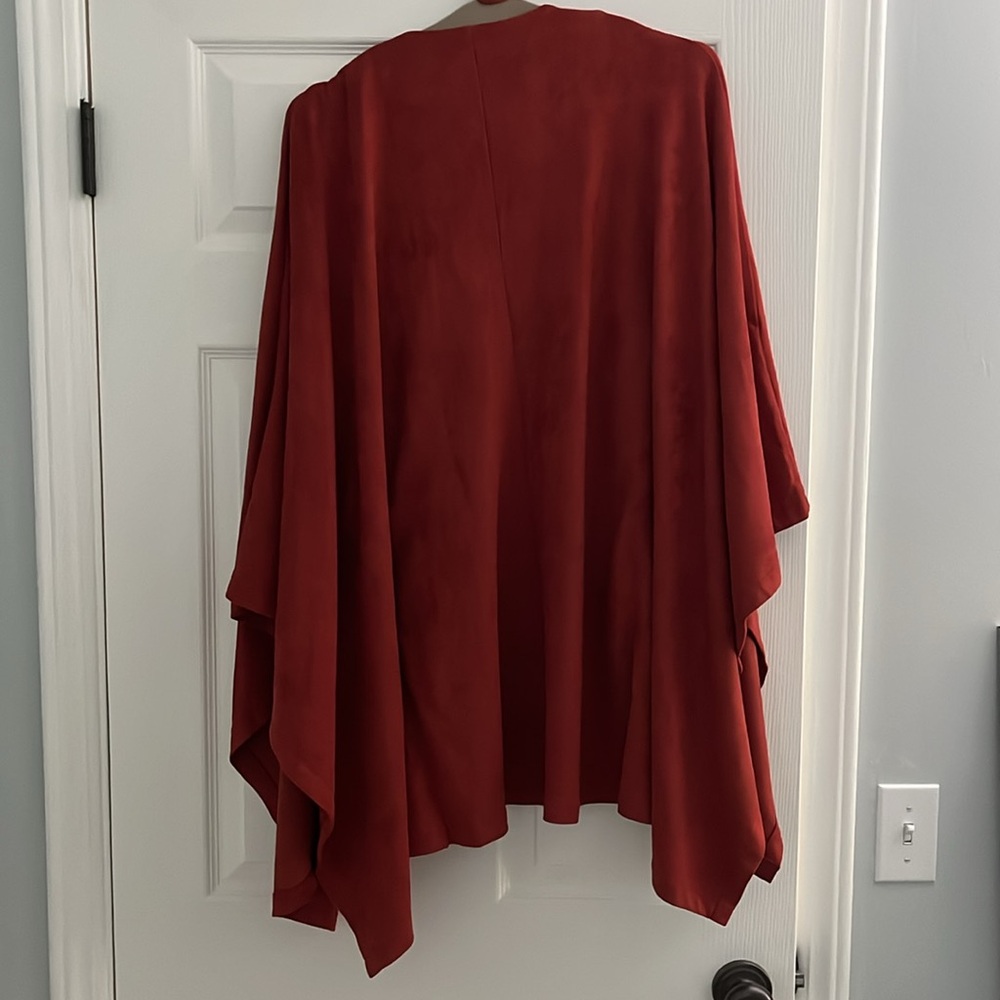 JLUXLABEL cape - Picture 4 of 5